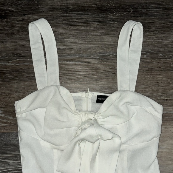 PrettyLittleThing White Bodysuit with Bow - Size 4 - Picture 3 of 10